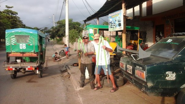 Johnny's Ferreteria and Auto Repair